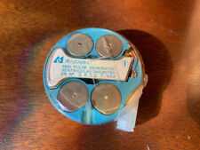 Drug rep 1970s Medtronic ventricular pulse generator, great for teaching picture