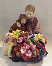Royal Doulton The Flower Sellers Children HN1342  Figurine 1929-1930 -Excellent picture