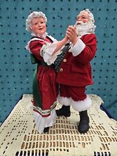 Possible Dreams Clothtique Santa & Mrs. Claus 