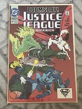1992 DC COMICS JUSTICE LEAGUE AMERICA # 69 w/ DOOMSDAY in DOWN FOR THE COUNT picture