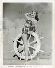 1948 Press Photo Universal Pictures actress Patricia Hall - kfx67867 picture