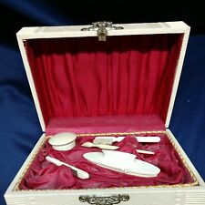 ANTIQUE TRAVELING WOMAN'S GROOMING KIT IN CASE picture
