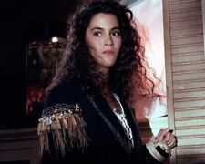 Jamie Gertz as Star in 1987 cult horror The Lost Boys 5x7 inch photo picture