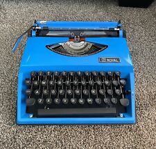 Vintage 1977 Royal Sahara Blue Portable Typewriter. Works picture