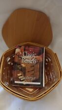 Longaberger basket natural finish with lid 2001 made in Ohio handmade picture