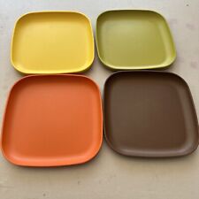 (4) Vintage Tupperware Square Plates 8