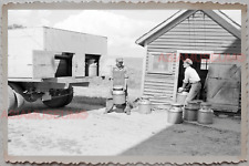 50s HUNTLEY MCHENRY KANE ILLINOIS WORKER MILK TRUCK VINTAGE USA Photograph 10330 picture