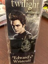 Twilight Saga- Edward Cullens Wristcuff, Volvo Key (prop) and keychains  picture