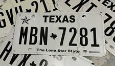 SINGLE EXPIRED TEXAS LICENSE PLATE RANDOM LETTERS/NUMBERS CRAFT GRADE picture