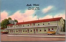 Sioux Falls, South Dakota Postcard RED'S MOTEL Highway 16 Roadside Linen c1950s picture