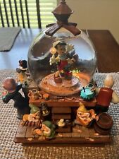 Disney's Share A Dream Come True Musical Snow Globe I've Got No Strings On Me picture