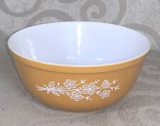 Pyrex 403 Butterfly Gold 2.5 L Mixing Bowl Pristine Vtg 1970s picture