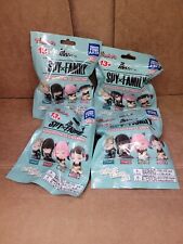 4 INDIVIDUAL SPY X FAMILY MINI FIGURES BLIND BAG 4 TO COLLECT NEW picture