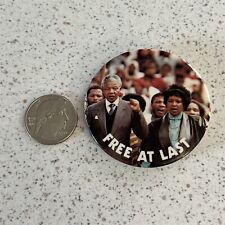 Free At Last Nelson Mandela South African Civil Rights Leader Pinback Button picture