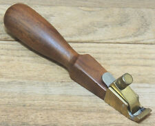 SMALL UNMARKED WOOD HANDLED BRASS PLANE-CARVING-INSTRUMENT-LUTHIER-VIOLIN picture