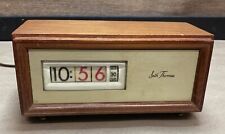 Seth Thomas Vintage Speed Read Flip Clock Maple Wood Model E037-000 WORKS picture