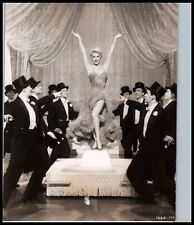 Doris Day (1955) ⭐🎬 Ziegfiel Girl - Leggy Cheesecake Vintage MGM Photo K 163 picture