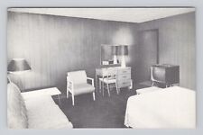 Postcard Comet Motel East of Elgin Illinois Wood Paneling Single Bed Room TV picture