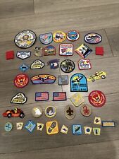 Mixed Lot of 41 Vintage BSA Boy Scout of America Patches Cub Ventura Pinewood picture