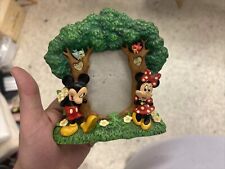 Walt Disney Mickey & Minnie Mouse Tree Standing 3D Picture Frame Nose Missing picture
