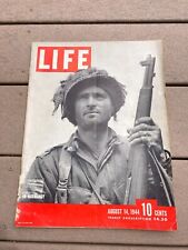 LIFE MAGAZINE: AUGUST 14 1944 IN NORMANDY WWII / SOLDIER WITH RIFLE picture