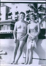 1961 Sen Harry M Jackson & Bride Honeymoon At Royal Hawiian Society Photo 6X8 picture