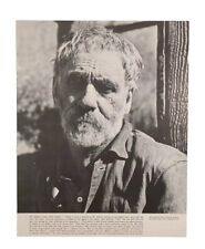 B&W Photo Elderly Man in Poverty Isolation Documentary Photo Aide DPA 11x14 picture