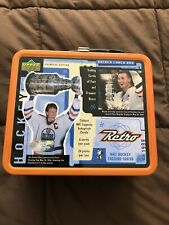 1999 Upper Deck Retro NHL Retirement  Wayne Gretzky Lunch Box.   Very rare picture