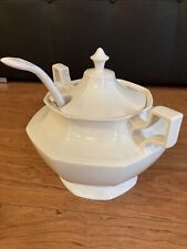 Johnson Brother Heritage Tureen Soup XL With Ladle Made In England Very Rare picture