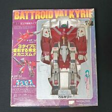Takatoku Macross Valkyrie VF-1J Milia exclusive type Robotech Red Battroid Valky picture