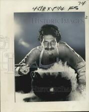 1976 Press Photo Chef Mel Pell, author of 