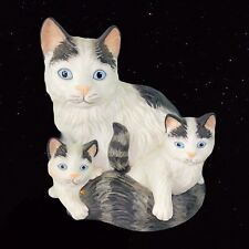 Vintage HOMCO PORCELAIN BLACK  WHITE MOTHER CAT WITH KITTENS 1412 Figurine 6”T picture