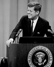 PRESIDENT KENNEDY Press Conference PHOTO (227-W) picture