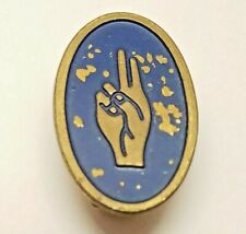 VTG Brownies Blue & Gold Tone Two Finger Girl Scouts Salute Pin Clasp Badge RARE picture