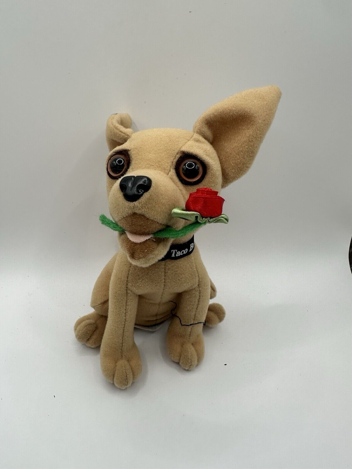 Yo Quiero Taco Bell Chihuahua Dog with Rose Plush Toy Vintage No Sound