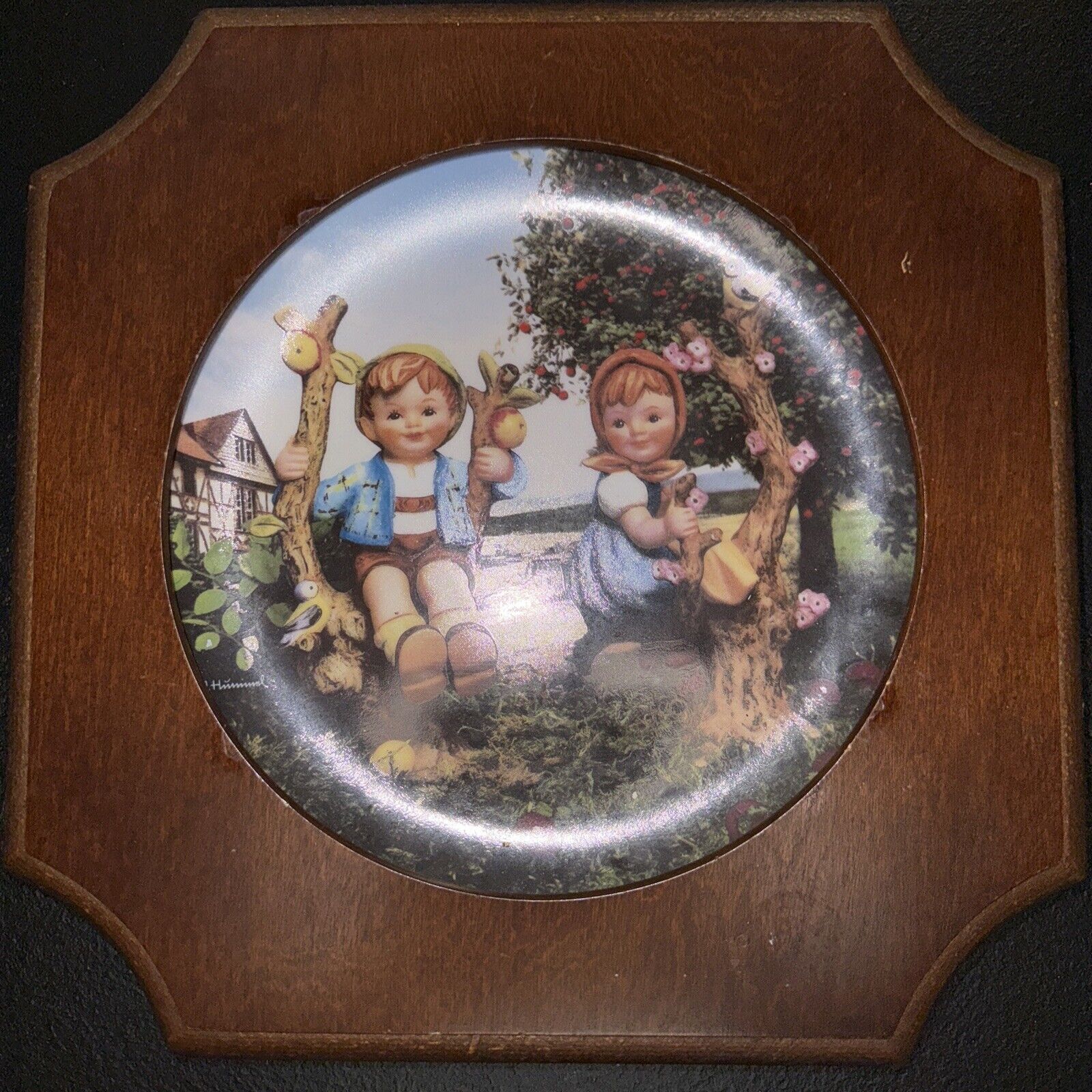 Apple Tree Boy & Girl Danbury Mint Hummel Plate Little Companions Series COMBO