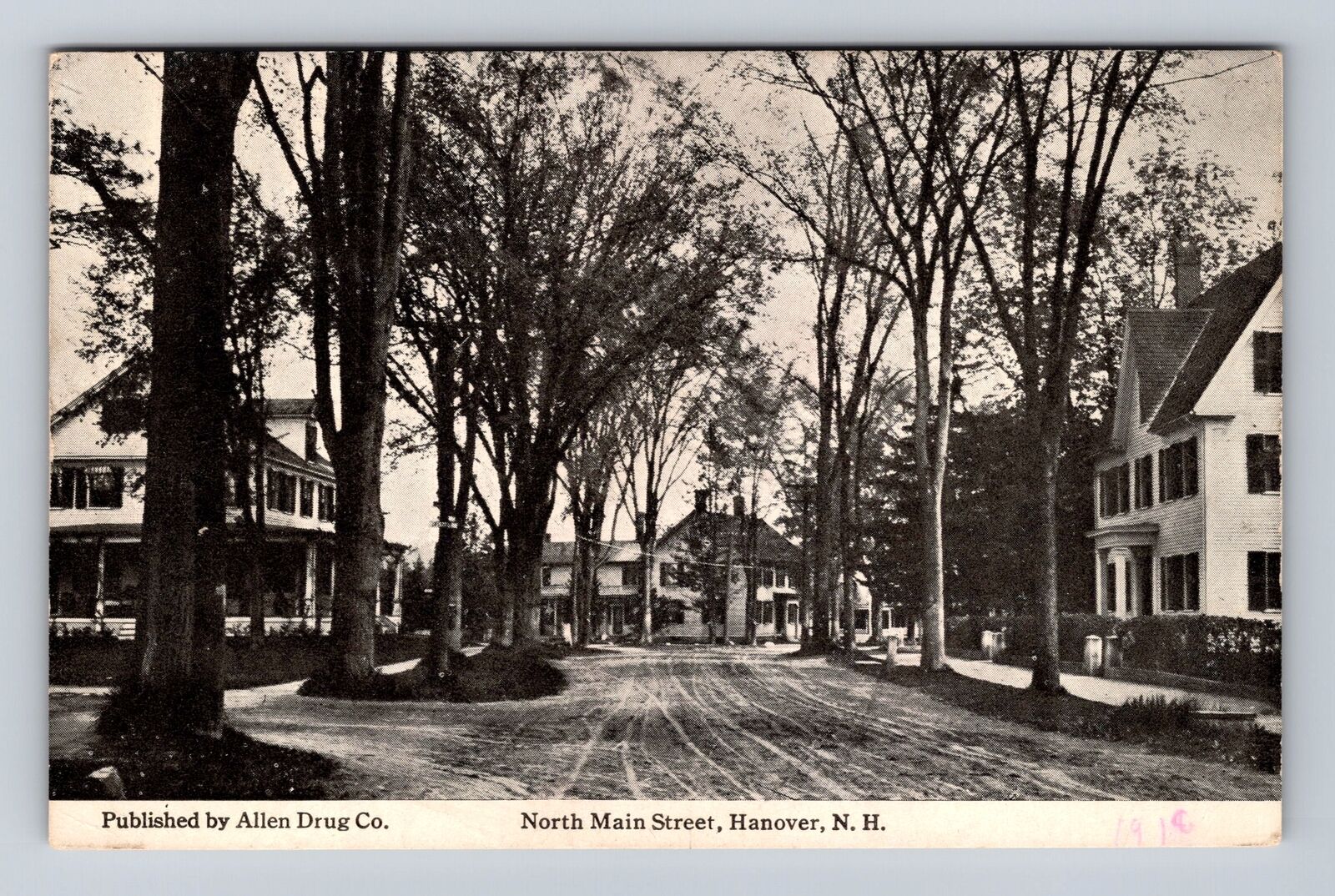 Hanover NH-New Hampshire, North Main Street, Antique, Vintage Souvenir Postcard