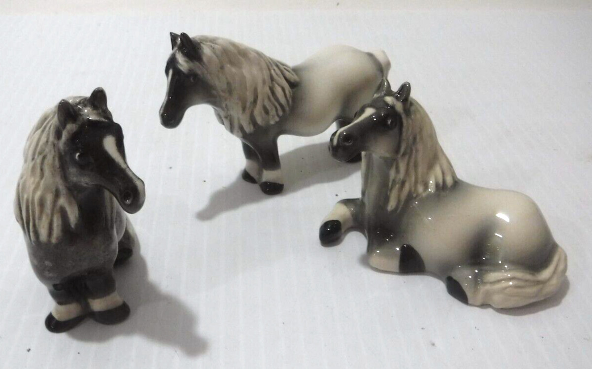 Cheval  Miniature  Ponies Herd of 3 Handcrafted Ceramic Collectibles  3\