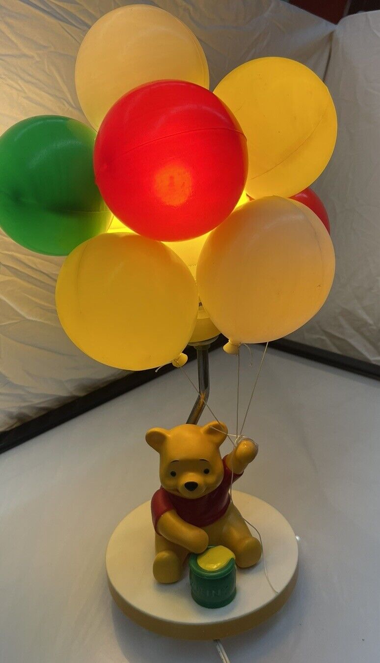 Vintage Winnie the Pooh 1980 Honey Pot Bear Holding Balloons NightLight Lamp