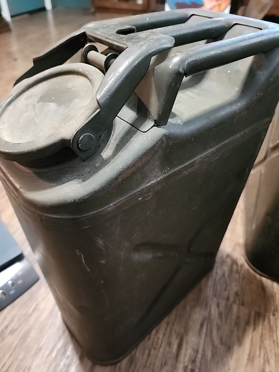 US Military Army WWII Vintage 1944 Jeep Green Metal 5 Gal Jerry Can Mc Cord MFG