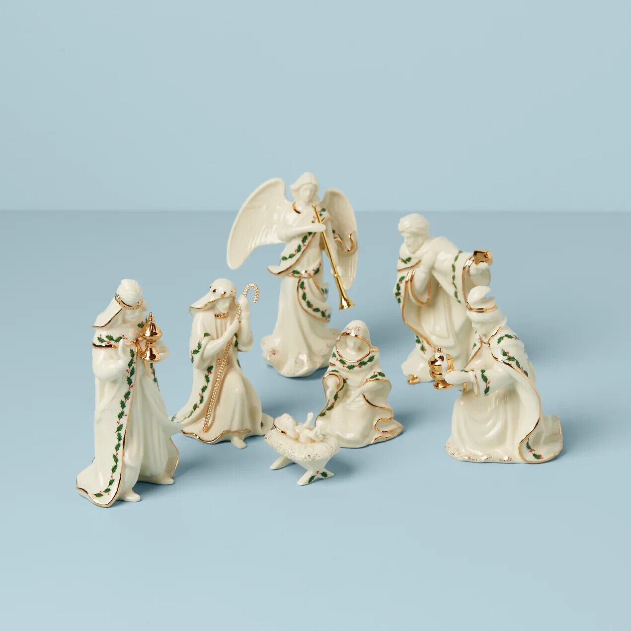 Lenox Holiday 7 Piece Mini Nativity Set Porcelain Item #806053 NEW