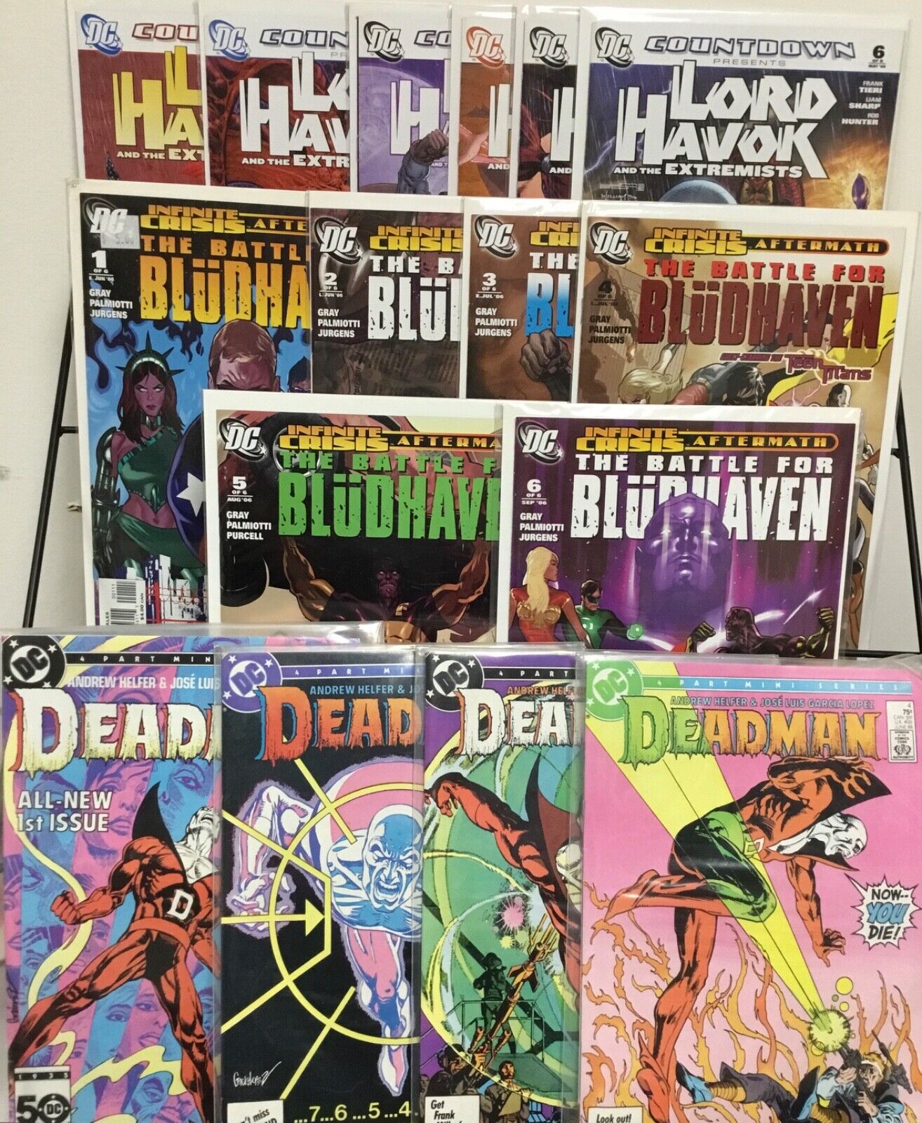 DC Comics Lord Havok 1-6, Battle for Blüdhaven 1-6, Deadman 1-4.