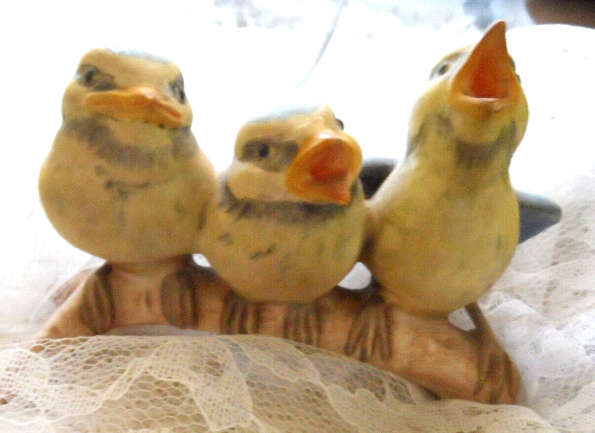 Vintage Goebel Figurine - THREE BIRDS ON LOG - BLUE TITMOUSE W. GERMANY
