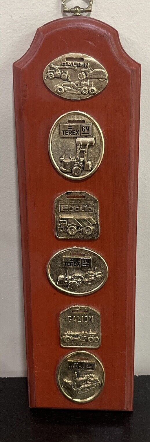 Vintage GM/Galion/Euclid Wall Medallion Plaque 
