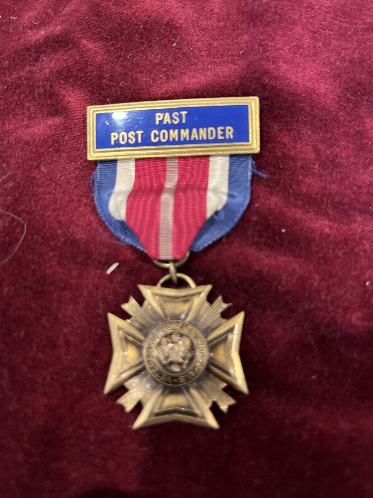 VFW Veterans Of Foreign Wars Encampment Past Post Commander Pinback Badge