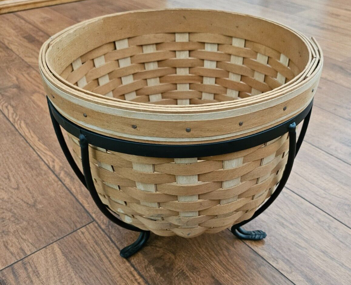 Longaberger At Home Garden Basket W Wrought Iron holder