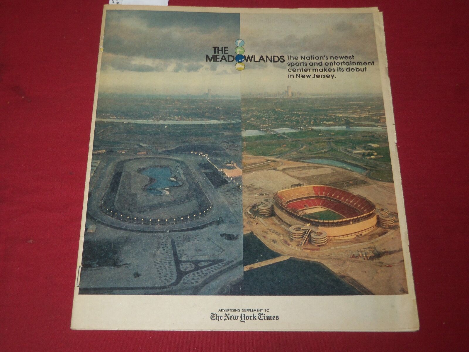1976 NEW YORK TIMES ADVERTISING SUPPLEMENT - THE MEADOWLANDS - NP 3843
