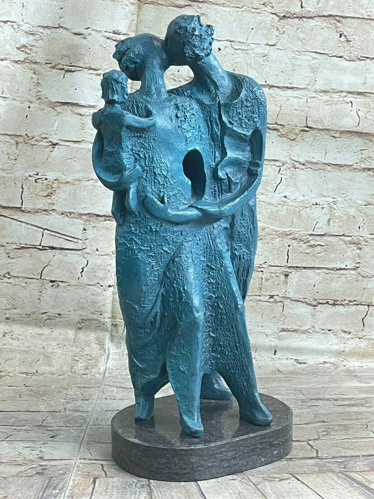 Handcrafted Dali Bronze Sculpture Man and Woman and Baby Home Decoration Statue