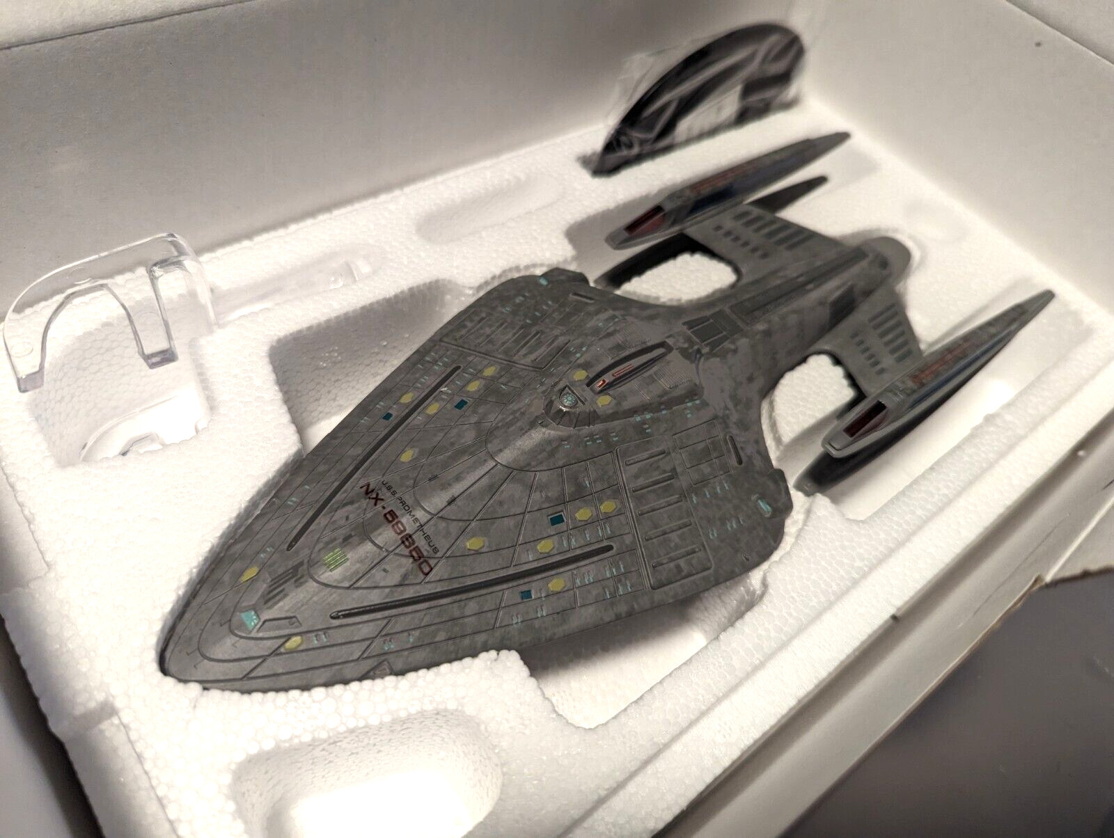Eaglemoss Star Trek USS  Prometheus XL Model - Brand New - No Magazine