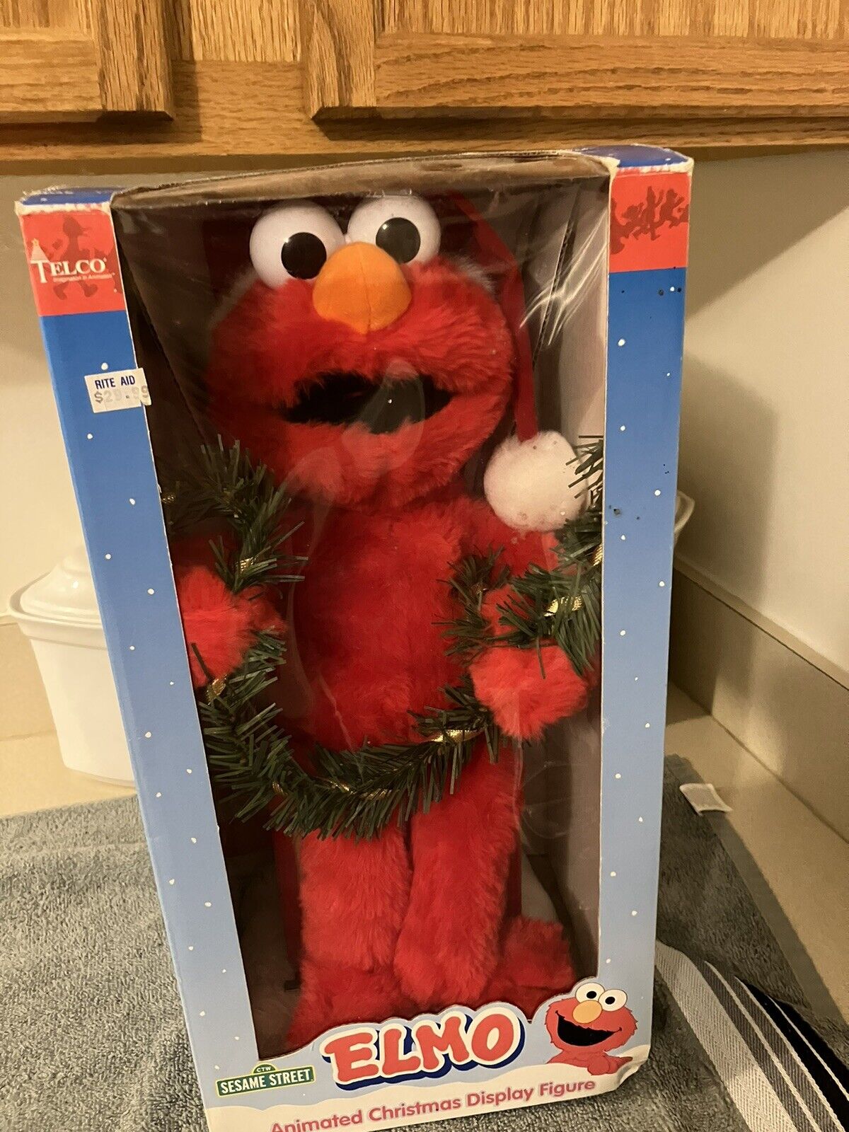 1998 Telco Sesame Street Elmo Animated Christmas Display In Box